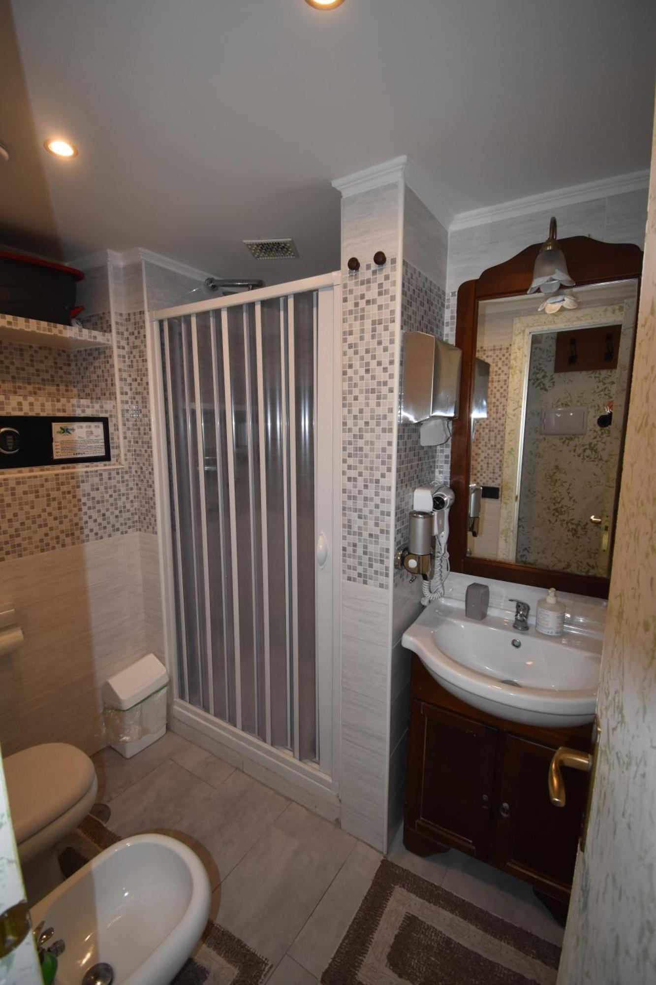 Hotel Vichyenichy Morena Habitación foto